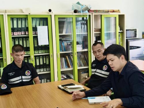 พช.ปากชม ร่วม ชพส.2104 เตรียมมอบธงสัญลักษณ์ครัวเรือนปลอดภัย สร้างภูมิคุ้มกันชุมชน
